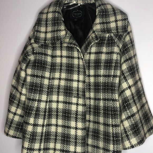 Jackets & Blazers - I Madison wool coat